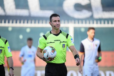 19 Temmuz 2020, Cenova, İtalya - LM / Danilo Vigo 'da Cenova-Lecce davasında hakem Daniele doveri