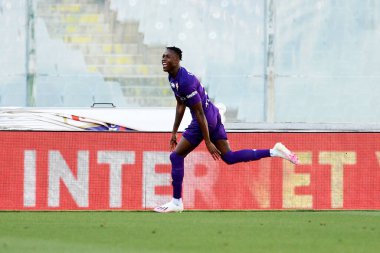 Acf fiorentina 'nın Hıristiyan kouame' si, 19 Temmuz 2020 'de İtalya' nın Floransa kentindeki Artemio Franchi Stadyumu 'nda Fiorentina-Torino maçında attığı golü kutluyor - LM / Matteo Papini
