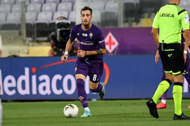 Acf fiorentina 'nın gaetano castrovilli' si, 19 Temmuz 2020 'de İtalya' nın Floransa kentindeki Artemio Franchi Stadyumu 'nda Torino' ya karşı Fiorentina maçında faaliyete geçti.