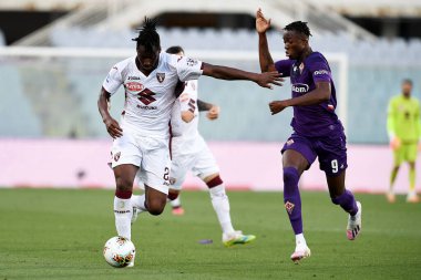 Torino FC 'den soualiho meite Acf fiorentina' nın Hıristiyan kouame 'sine karşı Fiorentina, Torino' ya karşı Floransa, İtalya 'daki Artemio Franchi Stadyumu' nda 19 Temmuz 2020 - LM / Matteo Papini