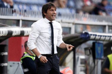 Antonio Conte, 25 Temmuz 2020 'de Cenova, İtalya' daki Cenova-FC Internazionale davasındaki FC jestlerinin yöneticisi - LM / Matteo Papini