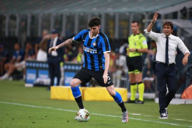 İtalya 'nın Milano kentindeki San Siro Stadyumu' nda Inter-Fiorentina maçında (inter) alessandro bastoni (inter) - LM / Luca Rossini