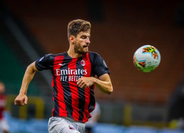 AC Milan takımından Matteo Gabbia, AC Milan ile Cagliari Calcio arasında 1 Ağustos 2020 tarihinde oynanan San Siro Stadyumu - Fotoğraf: Fabrizio Carabelli / LM