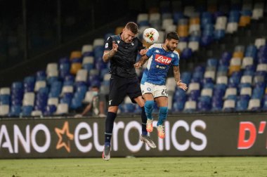 SSC Napoli ile SS Lazio arasındaki Serie A TIM karşılaşmasında Lazio 'dan Sergej Milinkoviç Saviç (L) ve Napoli' den Lorenzo Insigne (L) San Paolo Stadyumu Fotoğrafı / MARCO IORIO / LM