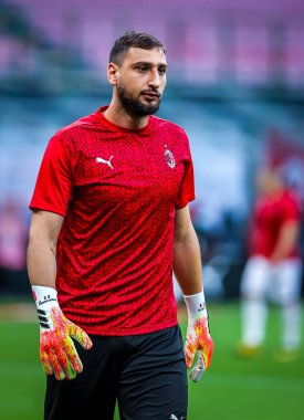 AC Milan 'dan Gianluigi Donnarumma, AC Milan ile Cagliari Calcio arasında 1 Ağustos 2020' de San Siro Stadyumu 'nda oynanan 2019 / 20 karşılaşmasında - Fotoğraf: Fabrizio Carabelli / LM
