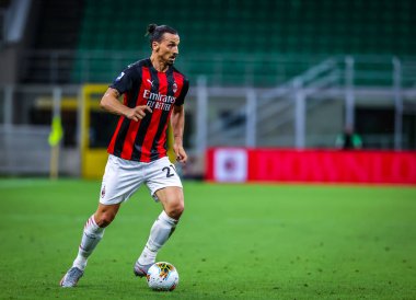 AC Milan 'dan Zlatan Ibrahimoviç, AC Milan ile Cagliari Calcio arasında 1 Ağustos 2020 tarihinde San Siro Stadyumu' nda oynanan 2019 / 20 karşılaşmasında - Fotoğraf: Fabrizio Carabelli / LM