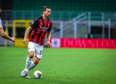 AC Milan 'dan Zlatan Ibrahimoviç, AC Milan ile Cagliari Calcio arasında 1 Ağustos 2020 tarihinde San Siro Stadyumu' nda oynanan 2019 / 20 karşılaşmasında - Fotoğraf: Fabrizio Carabelli / LM