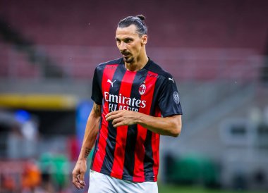 AC Milan 'dan Zlatan Ibrahimoviç, AC Milan ile Cagliari Calcio arasında 1 Ağustos 2020 tarihinde San Siro Stadyumu' nda oynanan 2019 / 20 karşılaşmasında - Fotoğraf: Fabrizio Carabelli / LM