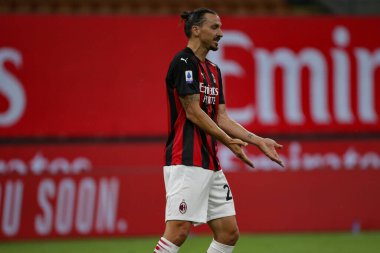 Milan-Cagliari Calcio maçında zlatan ibrahimovic (Milano) Milan, İtalya 'daki Stadyum San Siro' da, 01 Ağustos 2020 - LM / Luca Rossini