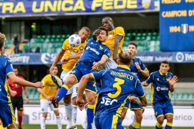 Hellas Verona Fc (hellas verona fc) bölgesinde 27 Eylül 2020 'de İtalya' nın Verona kentinde bulunan Bentegodi Stadyumu 'nda Hellas Verona - LM / Alessio Marini
