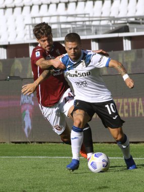 Torino-Atalanta maçında 10 alejandro gomez (atalanta vs 24 simone verdi (torino fc) Torino-Atalanta, İtalya, 26 Eylül 2020 - LM / Claudio Benedetto