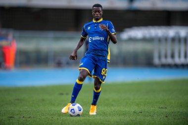 27 Eylül 2020 'de İtalya' nın Verona kentindeki Bentegodi Stadyumu 'nda Hellas Verona - Udinese maçında ebrima colley (hellas verona fc) çekimi