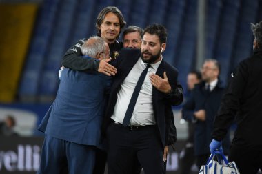 Il President Oreste vigorito, filippo inzaghi (benevento) ve il takım yöneticisi alessandro cilento arasında oynanan maçın sonunda Sampdoria, Benevento 'ya karşı Cenova, İtalya' da 26 Eylül 2020 - LM / Danilo Vigo