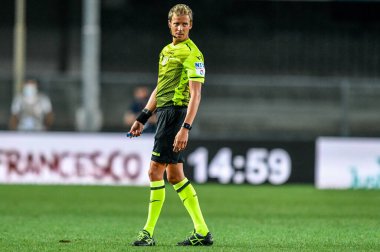 Daniele schiffi (19 Eylül 2020 - LM / Alessio Marini, İtalya 'nın Verona kentindeki Bentegodi Stadyumu' nda Hellas Verona-Roma maçında hakem maçıydı.