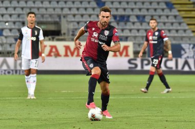 29 Temmuz 2020 'de İtalya' nın başkenti Cagliari 'deki Sardegna Arena' da Cagliari-Juventus maçında Cagliari Calcio 'nun artur iyonitası LM / Luigi Canu