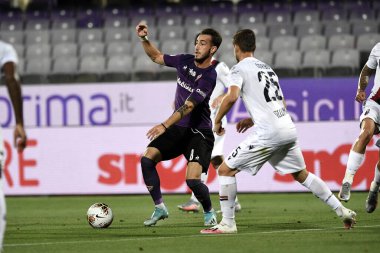 29 Temmuz 2020 - LM / Matteo Papini, İtalya 'nın Floransa kentinde düzenlenen Fiorentina vs Bologna davasında gaetano castrovilli (fiorentina) ve gabriele corbo (bolna)
