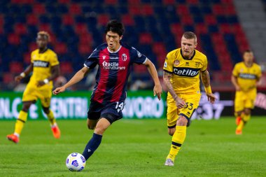 Takehiro tomiyasu (bologna fc), İtalya 'nın Bologna kentindeki Dall & # 39; Ara Stadyumu' nda Bologna - LM / Francesco Scaccianoce