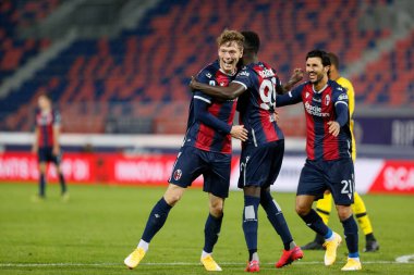 Andrea Skov Olsen (bologna fc), İtalya 'nın Bologna kentindeki Dall & # 39; Ara Stadyumu' nda Bologna - LM / Francesco Scaccianoce maçında gol attıktan sonra kutlama yapıyor.