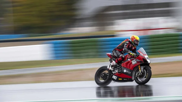 Presidentain Barrier Ducati Panigale Brixx Performance Rain Weather Pirelli French — стоковое фото