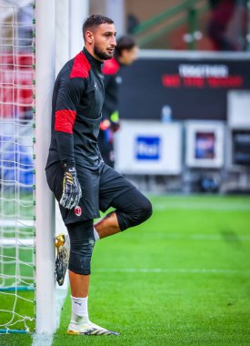 AC Milan 'dan Gianluigi Donnarumma Serie A 2020 / 21 karşılaşmasında AC Milan ile Spezia Calcio arasındaki San Siro Stadyumu, Milan, İtalya - Fotoğraf: Fabrizio Carabelli / LM