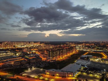 Bir kuadrokopterden gece çekimleri