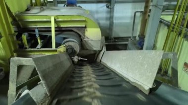 Çimento fabrikasındaki eğik kemer.
