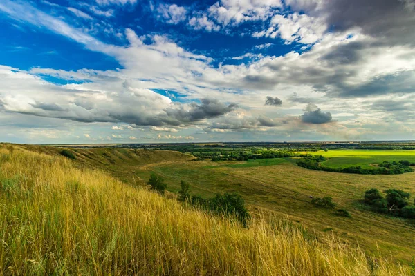 Landscape Photos Hills Clouds Blue Sky Green Grass High Quality — Stock Photo, Image
