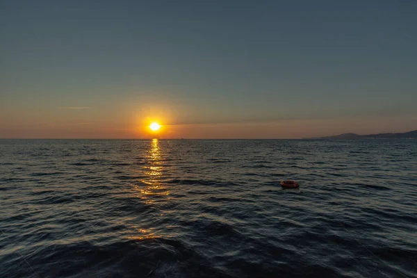 Прекрасний Захід Сонця Відкритому Морі Місто Сочі Краснодарський Край Фотографія — стокове фото