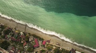 İHA 'lı Karadeniz sahili şehri Gagra.Video