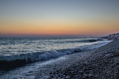 Karadeniz 'in alacakaranlığı. Adler Sochi. Yüksek kalite fotoğraf