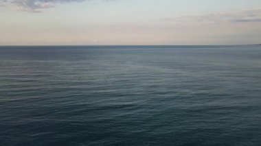 İHA 'lı Karadeniz sahili şehri Gagra.Video