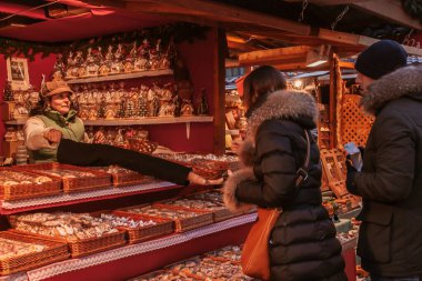 Budapeşte 'deki Noel pazarında