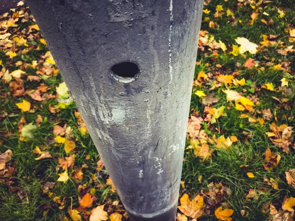 Sonbahar sonrası eski lamba.