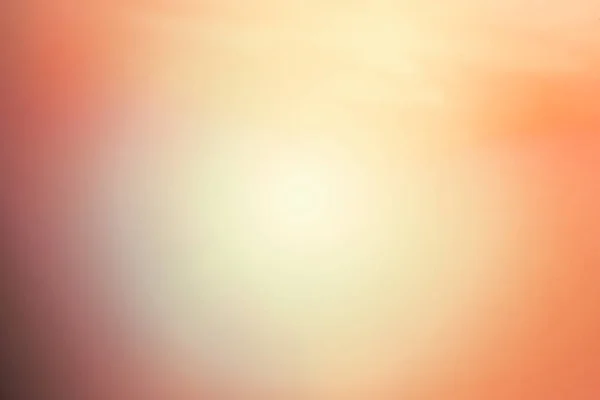 Pembe mercan sonbahar arka planı turuncu gökyüzü