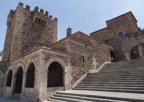 Caceres Spanien Juli 2018 Hauptplatz Der Stadt Rechts Das Denkmal — Stockfoto