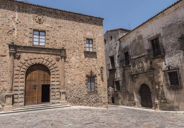 Caceres Spanje Juli 2018 Bisschoppelijk Paleis Gelegen Plaza Santa Maria — Stockfoto