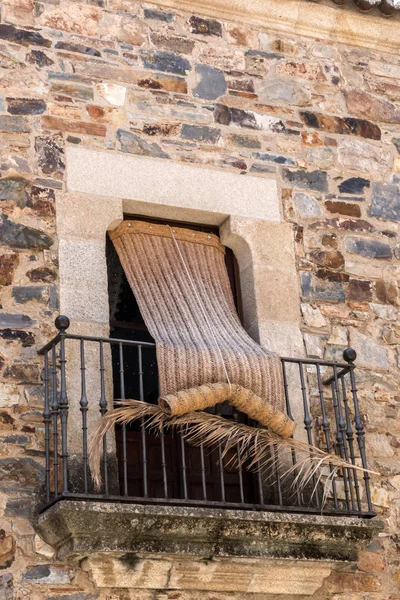 Balcone Tipico Della Città Vecchia Caceres Spagna — Foto Stock