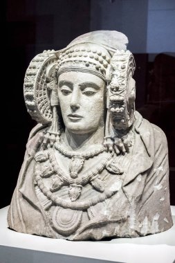 Madrid, İspanya - 4 Ağustos 2018: Elche Ulusal Arkeoloji Müzesi, Madrid, İspanya, Leydisi