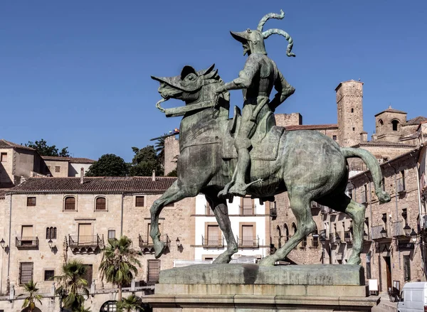 Trujillo España Julio 2018 Estatua Ecuestre Del Conquistador Francisco Pizarro —  Fotos de Stock