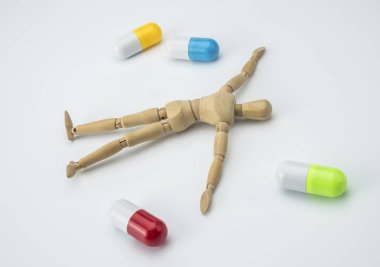 Bebek belden öldü, aşırı dozda hap, kavramsal görüntü