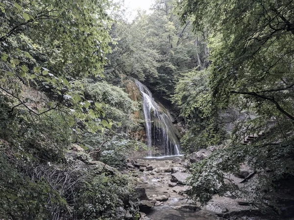 Jur Jur Vodopád Deštivém Podzimním Dni — Stock fotografie