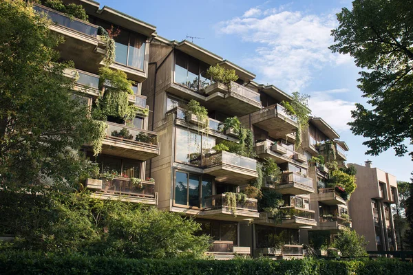 Zielony Budynek Mieszkalny Vertical Forest Kondominium Udine Włochy Wieloma Roślinami Obrazek Stockowy