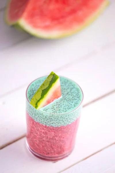 Glas Svart Chia Pudding Med Vattenmelon Smak — Stockfoto