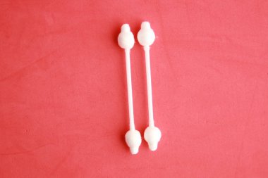 bebekler için kulak temizleme bezleri