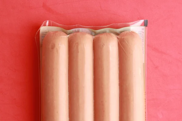 Délicieuses Saucisses Emballées Dans Plastique — Photo