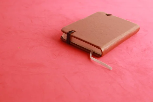 Bruin Lederen Laptop Gesloten — Stockfoto