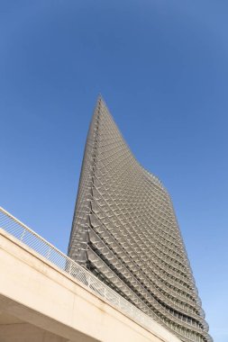 Zaragoza, İspanya 23 Ocak 2019: Zaragoza şehrindeki su kulesi binası