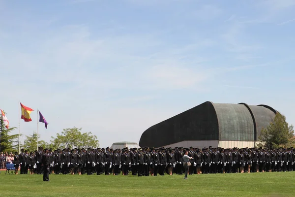 Avila, İspanya 14 Haziran 2018, İspanya Ulusal Polisi yeni polis teşkilatının mezuniyetinde.