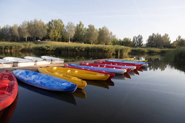 Jetty Pond City Zaragoza Spain Canoes Boats — Stock Photo, Image