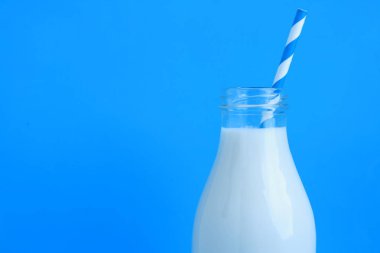 Cam şişe ve leziz bir milyon.